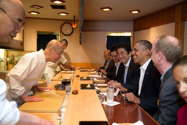 Jiro Ono and Barack Obama. By The White House from Washington, DC - P042314PS-0082, Public Domain, https://commons.wikimedia.org/w/index.php?curid=34426375
