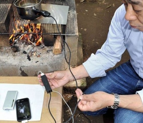 How to charge your iPhones in the absence of electricity