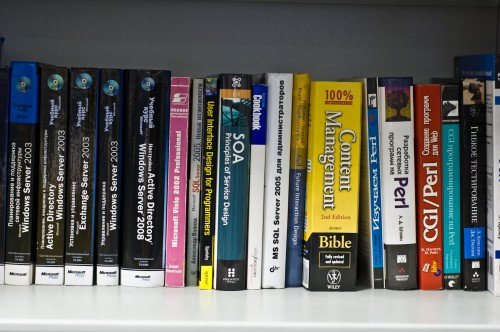 Acronis Bookshelf: about books and philosophy in programming